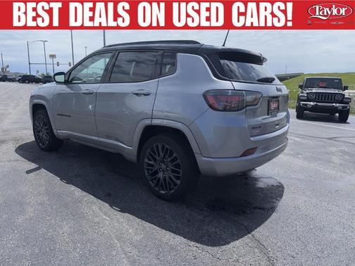 Billet Silver Metallic Clearcoat 2023 Jeep Compass Altitude