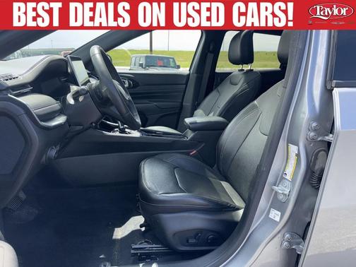 Billet Silver Metallic Clearcoat 2023 Jeep Compass Altitude