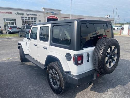 2022 Jeep Wrangler Unlimited Sahara
