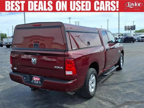 Delmonico Red Pearlcoat 2019 RAM 1500 Classic Express