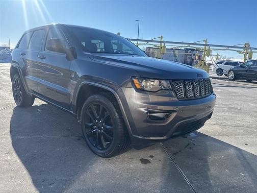 2018 Jeep Grand Cherokee Altitude