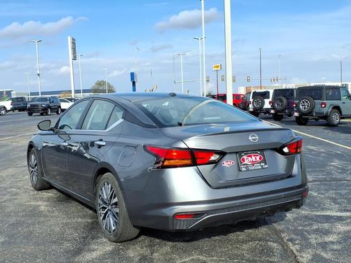 Gun Metallic 2024 Nissan Altima 2.5 SV