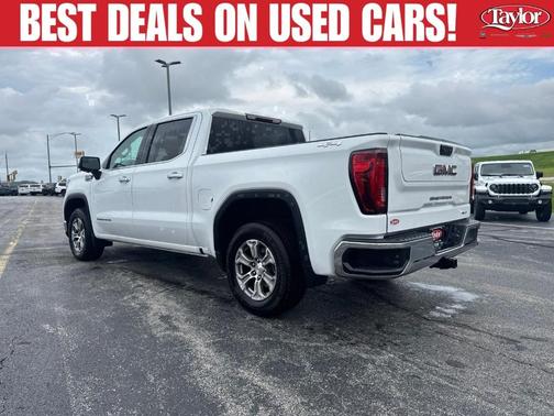 Summit White 2025 GMC Sierra 1500 SLT