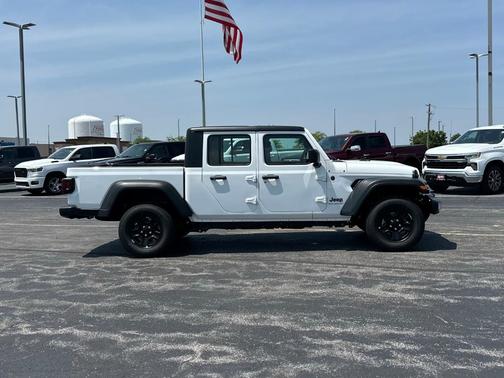 2025 Jeep Gladiator Sport