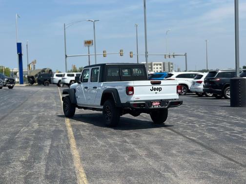 2025 Jeep Gladiator Sport