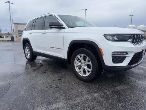 Bright White Clearcoat 2023 Jeep Grand Cherokee Limited