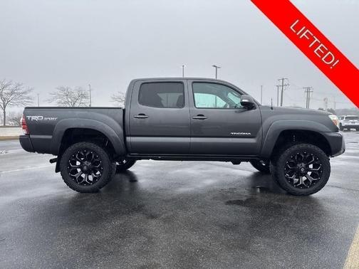 2015 Toyota Tacoma Base