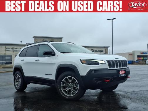 Bright White Clearcoat 2022 Jeep Cherokee Trailhawk