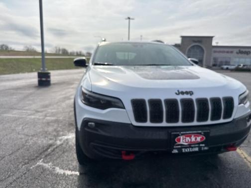 Bright White Clearcoat 2022 Jeep Cherokee Trailhawk