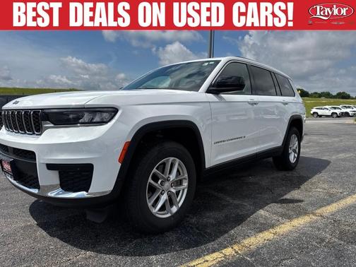 Bright White Clearcoat 2023 Jeep Grand Cherokee L Laredo