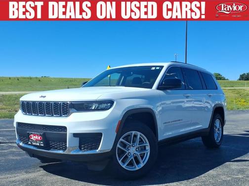 Bright White Clearcoat 2023 Jeep Grand Cherokee L Laredo