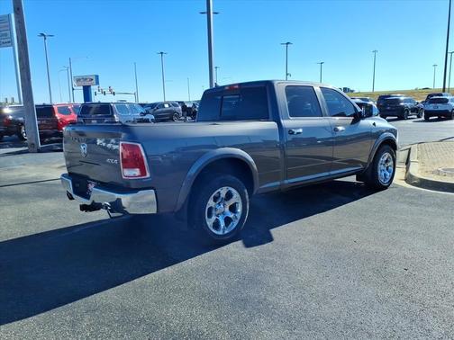 2016 RAM 1500 Laramie