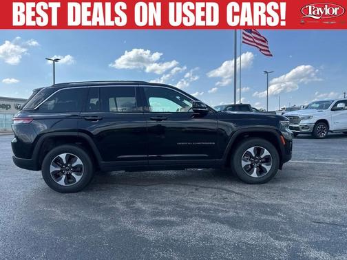 Diamond Black 2024 Jeep Grand Cherokee 4xe Base