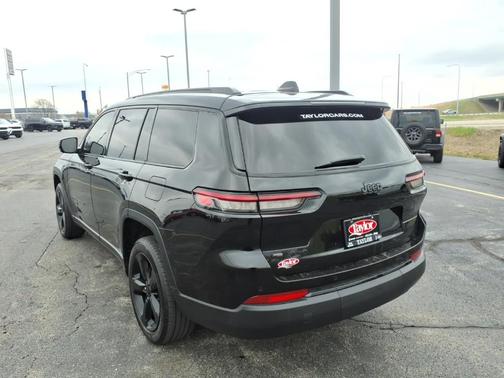 2021 Jeep Grand Cherokee L Laredo