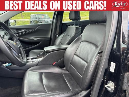 Mosaic Black Metallic 2024 Chevrolet Malibu 2LT