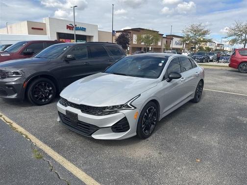 2023 Kia K5 GT-Line