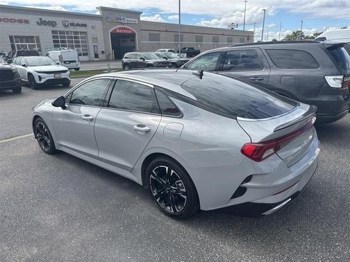 2023 Kia K5 GT-Line