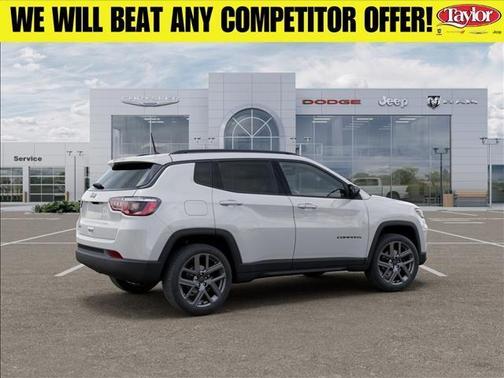 Bright White Clearcoat 2026 Jeep Compass Latitude