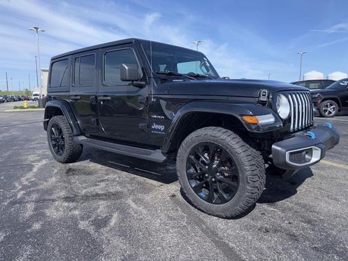 Black Clearcoat 2023 Jeep Wrangler 4xe Sahara