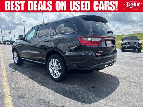 DB Black Crystal Clearcoat 2023 Dodge Durango GT