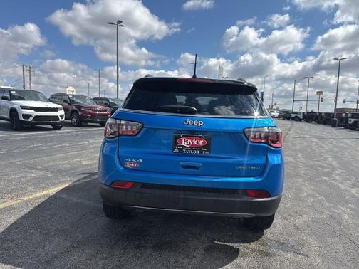 Hydro Blue Pearlcoat 2024 Jeep Compass Limited