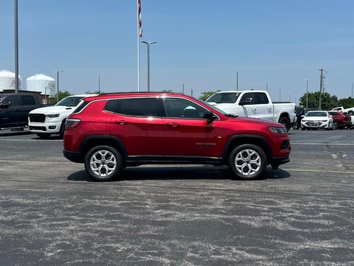2025 Jeep Compass Latitude