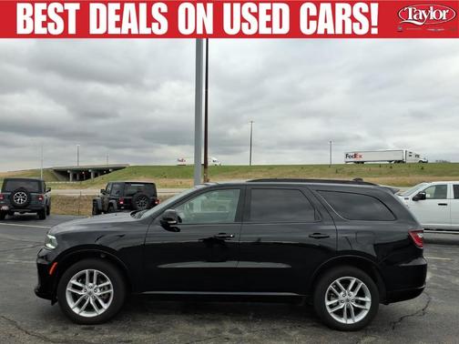 DB Black Crystal Clearcoat 2025 Dodge Durango GT