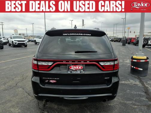 DB Black Crystal Clearcoat 2025 Dodge Durango GT