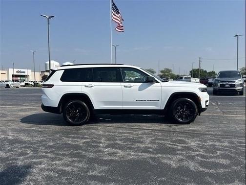 2024 Jeep Grand Cherokee L Laredo