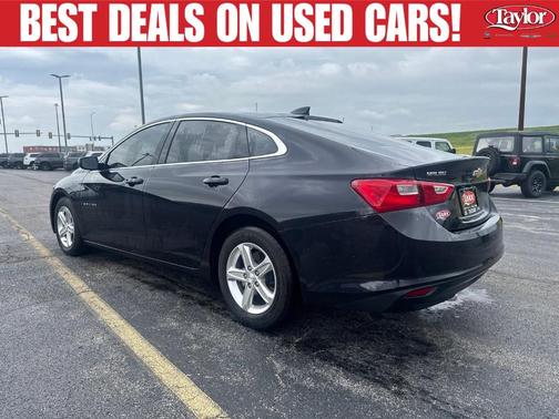 Dark Ash Metallic 2023 Chevrolet Malibu 1LS