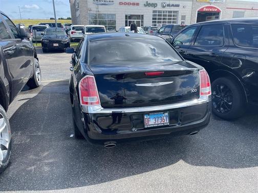 2012 Chrysler 300 Limited