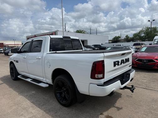 Bright White Clearcoat 2017 RAM 1500 Sport