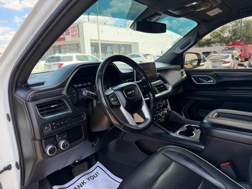 2021 GMC Yukon XL SLT