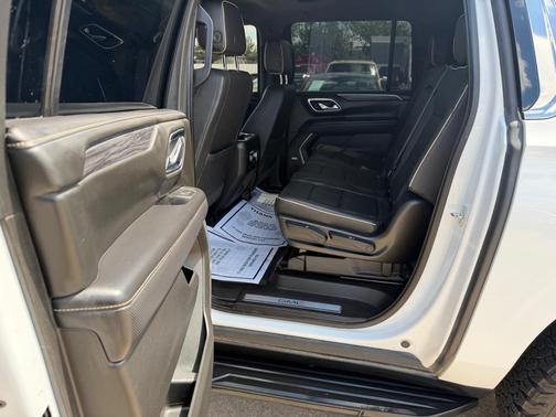 2021 GMC Yukon XL SLT