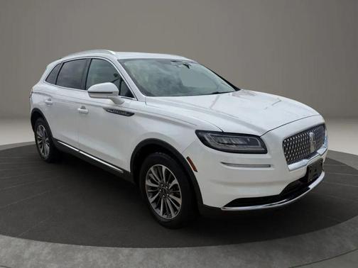 Pristine White 2021 Lincoln Nautilus Standard