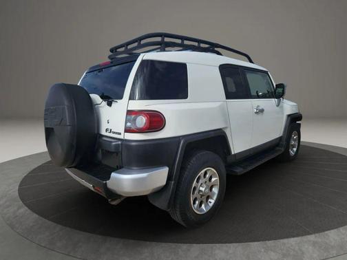 2012 Toyota FJ Cruiser Base