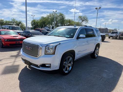 2017 GMC Yukon Denali