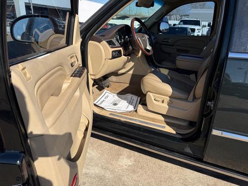 2013 Cadillac Escalade EXT Premium