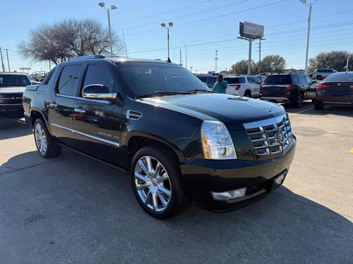 2013 Cadillac Escalade EXT Premium