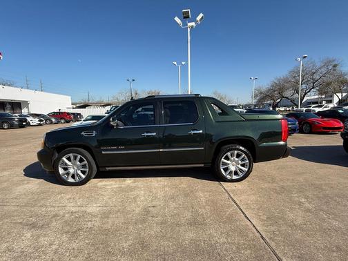 2013 Cadillac Escalade EXT Premium