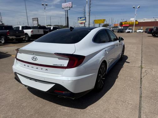 2020 Hyundai SONATA Limited