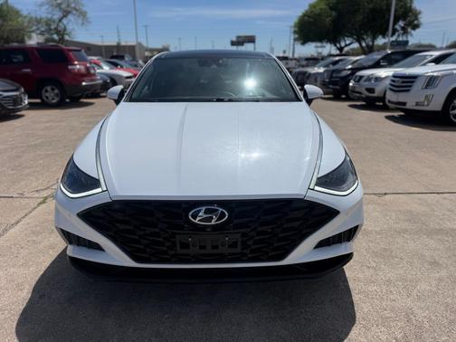 2020 Hyundai SONATA Limited
