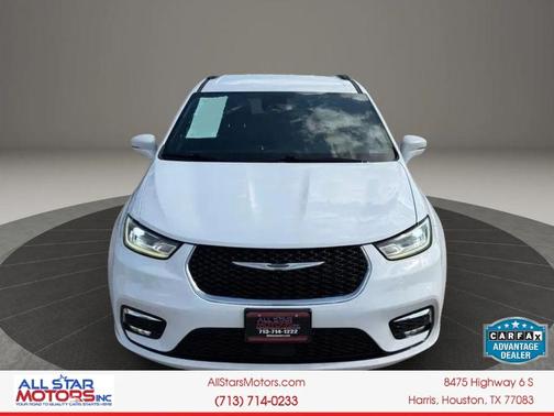 Bright White Clearcoat 2022 Chrysler Pacifica Touring