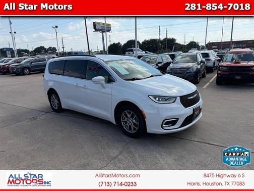 Bright White Clearcoat 2022 Chrysler Pacifica Touring