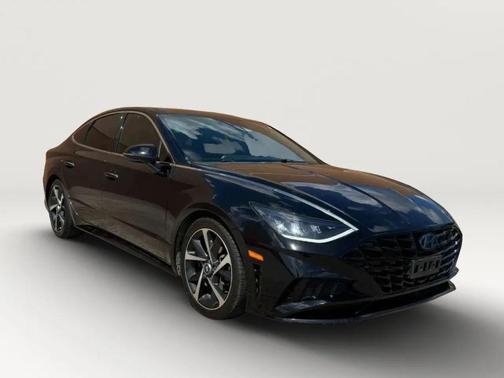 Phantom Black 2021 Hyundai SONATA SEL Plus
