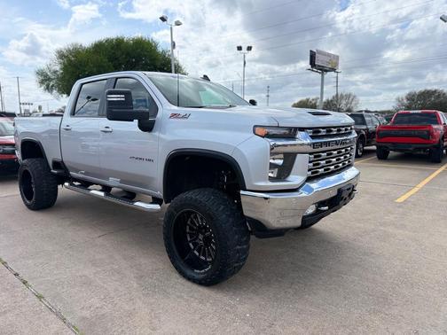2023 Chevrolet Silverado 2500 LT
