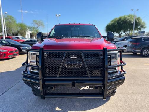 2022 Ford F-350 Lariat
