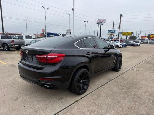 2017 BMW X6 sDrive35i