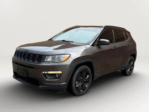 Granite Crystal Metallic Clearcoat 2020 Jeep Compass Latitude