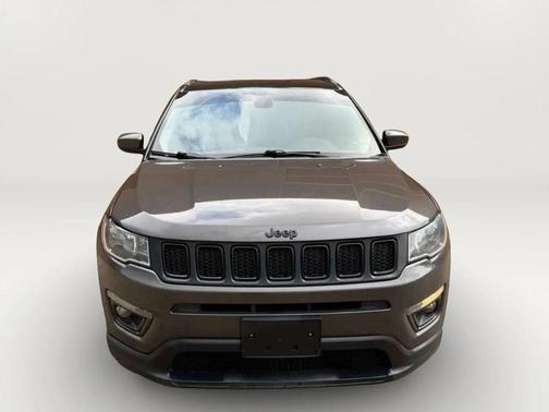 Granite Crystal Metallic Clearcoat 2020 Jeep Compass Latitude